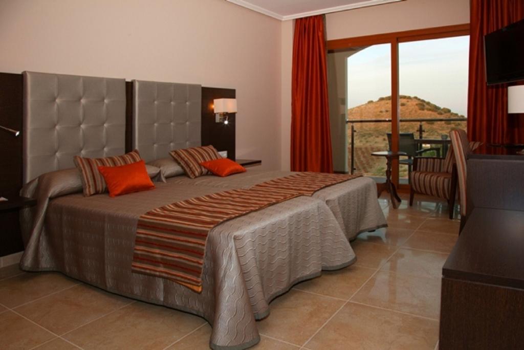 Hotel Rural Quinto Cecilio Medellin Phòng bức ảnh